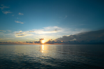 1.2米的箱货车多长